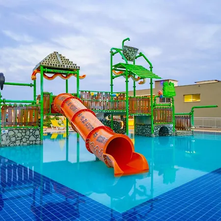 Karya Family 4* Özdere