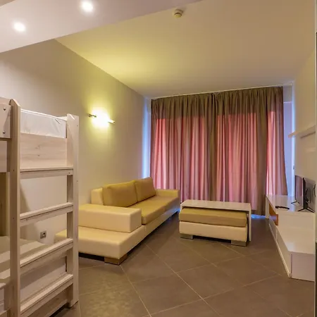 Karya Family Отель