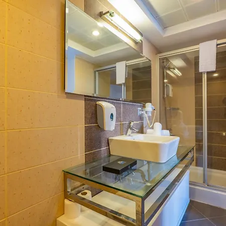 Karya Family 奥兹德雷