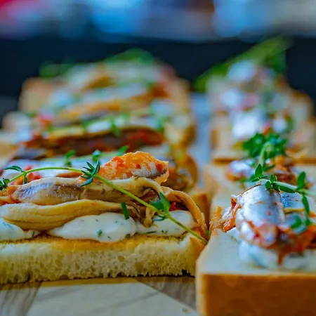 酒店 Karya Family 奥兹德雷